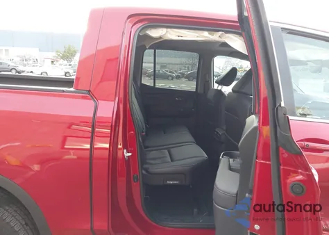 2024 Honda Ridgeline Rtl z USA, uszkodzony, nr VIN 5FPYK3F51RB006834